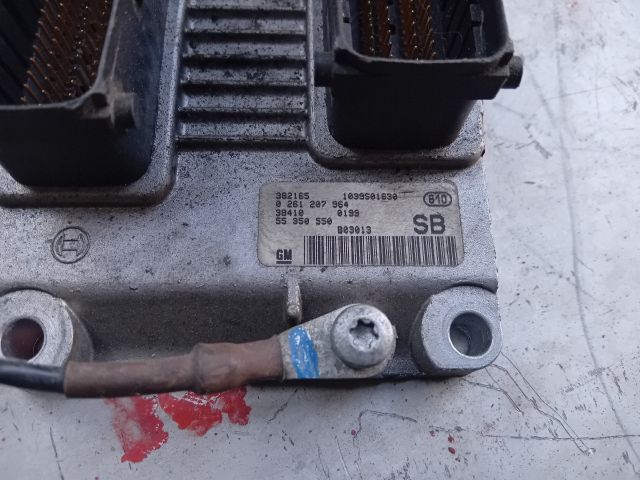bontott OPEL CORSA C Motorvezérlő