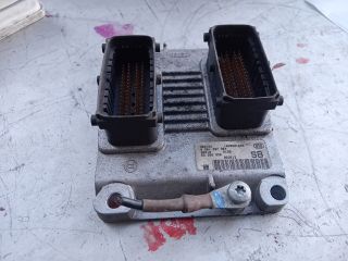bontott OPEL CORSA C Motorvezérlő