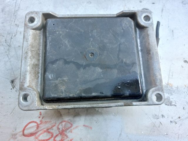 bontott OPEL CORSA C Motorvezérlő