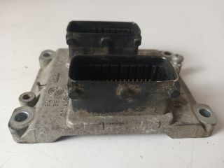 bontott OPEL CORSA C Motorvezérlő