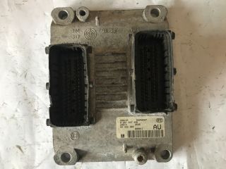 bontott OPEL CORSA C Motorvezérlő