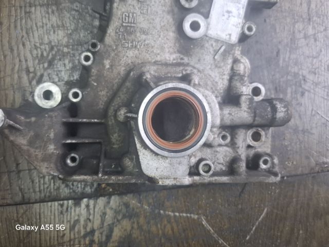 bontott OPEL CORSA C Olajszivattyú