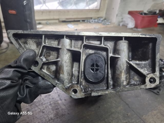 bontott OPEL CORSA C Olajteknő