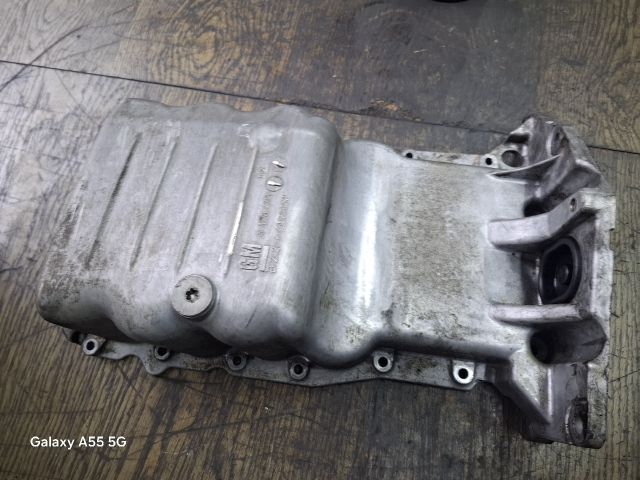 bontott OPEL CORSA C Olajteknő