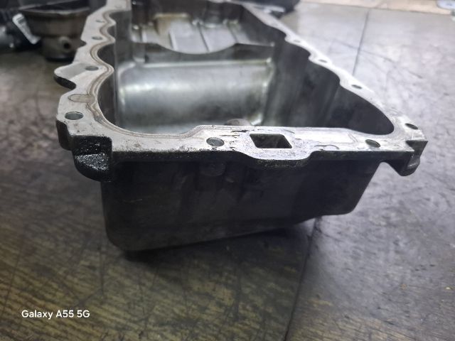 bontott OPEL CORSA C Olajteknő