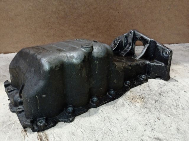 bontott OPEL CORSA C Olajteknő