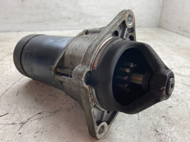 bontott OPEL CORSA C Önindító