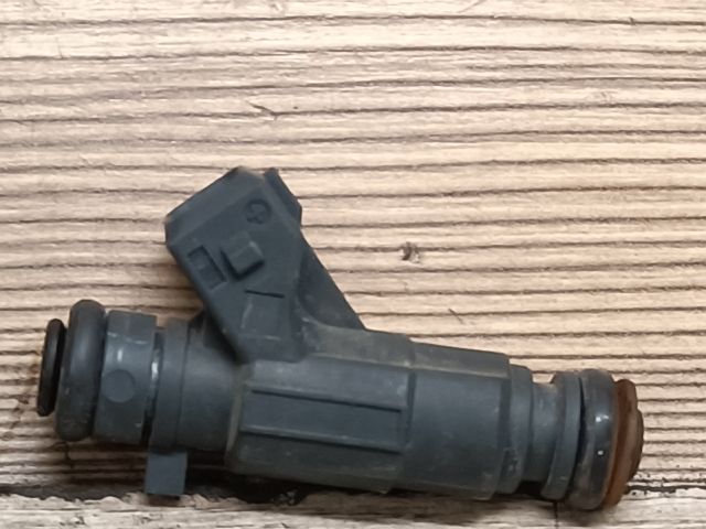 bontott OPEL CORSA C Porlasztó (1 db)