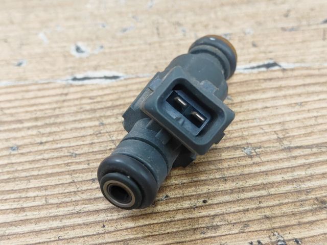 bontott OPEL CORSA C Porlasztó (1 db)