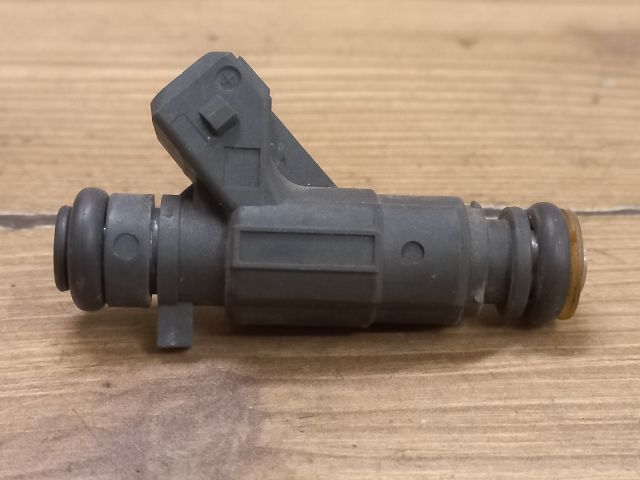 bontott OPEL CORSA C Porlasztó (1 db)