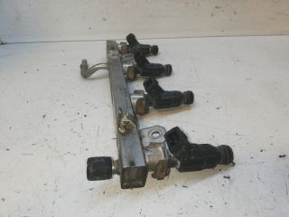 bontott OPEL CORSA C Porlasztó Sor / Híd