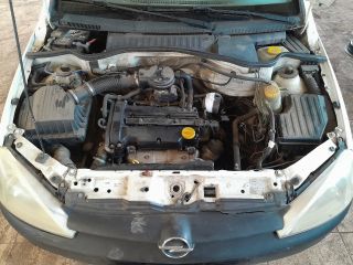 bontott OPEL CORSA C Porlasztó Sor / Híd