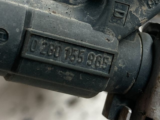 bontott OPEL CORSA C Porlasztó Sor / Híd