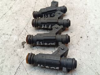 bontott OPEL CORSA C Porlasztó Sor / Híd