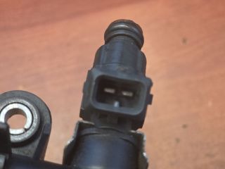 bontott OPEL CORSA C Porlasztó Sor / Híd