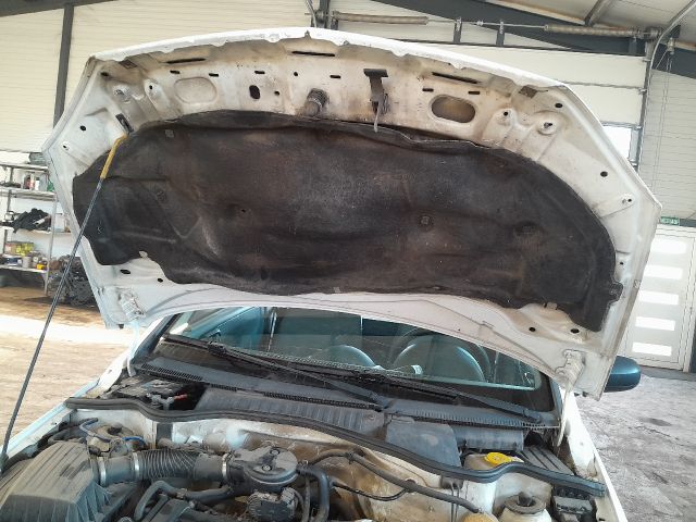 bontott OPEL CORSA C Tank