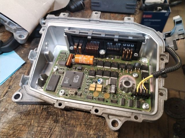 bontott OPEL CORSA C Automata Váltó Elektronika