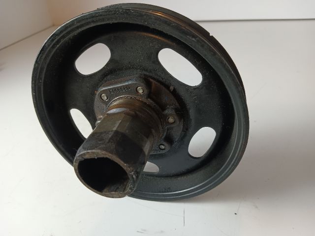 bontott OPEL CORSA C Főtengely Szíjtárcsa