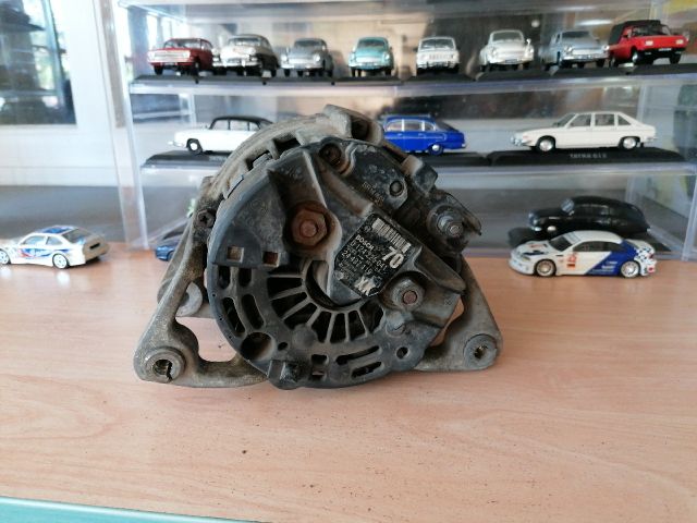 bontott OPEL CORSA C Generátor