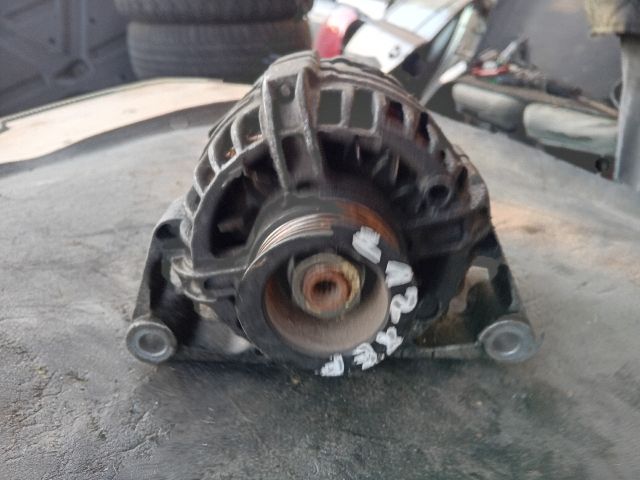 bontott OPEL CORSA C Generátor