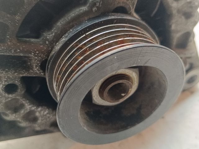 bontott OPEL CORSA C Generátor