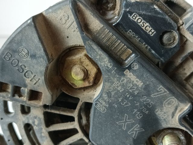 bontott OPEL CORSA C Generátor