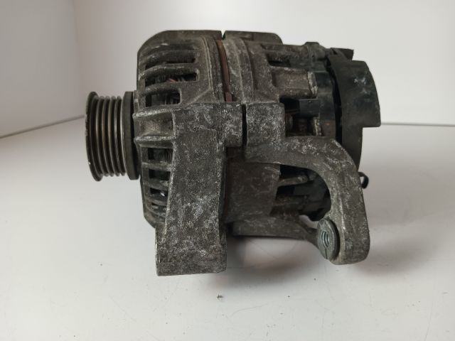 bontott OPEL CORSA C Generátor