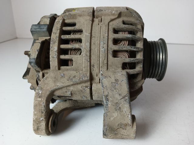 bontott OPEL CORSA C Generátor