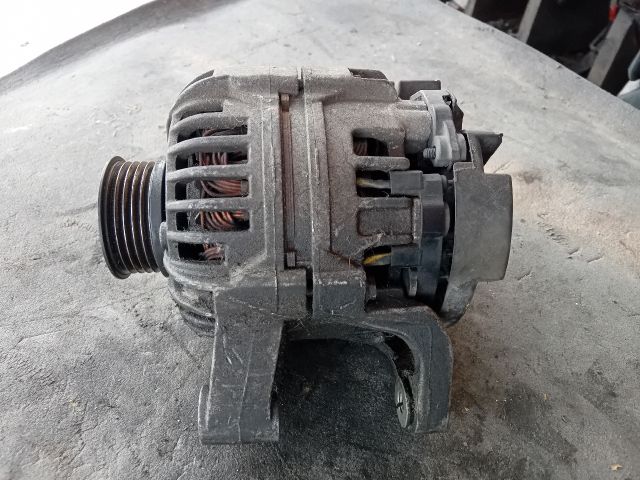 bontott OPEL CORSA C Generátor