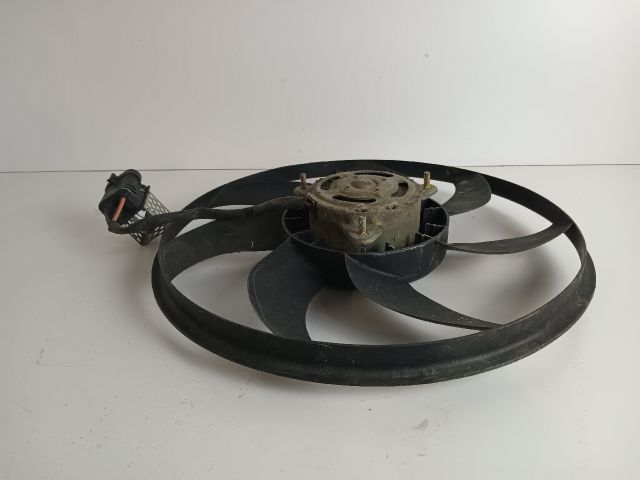 bontott OPEL CORSA C Hűtőventilátor
