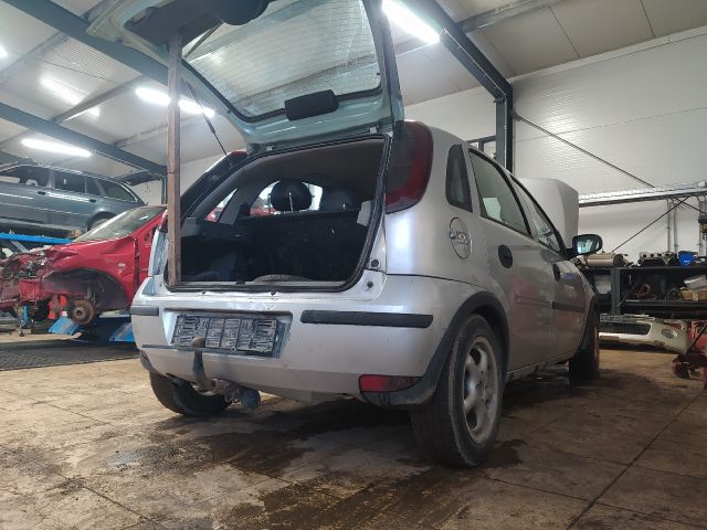 bontott OPEL CORSA C Kilométeróra