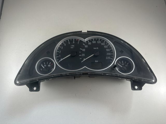 bontott OPEL CORSA C Kilométeróra