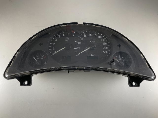 bontott OPEL CORSA C Kilométeróra