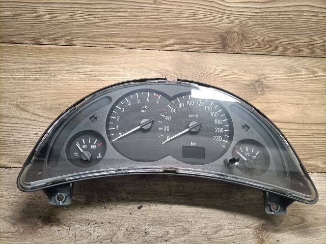 bontott OPEL CORSA C Kilométeróra