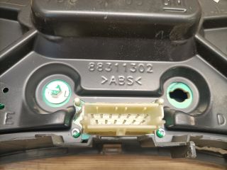 bontott OPEL CORSA C Kilométeróra