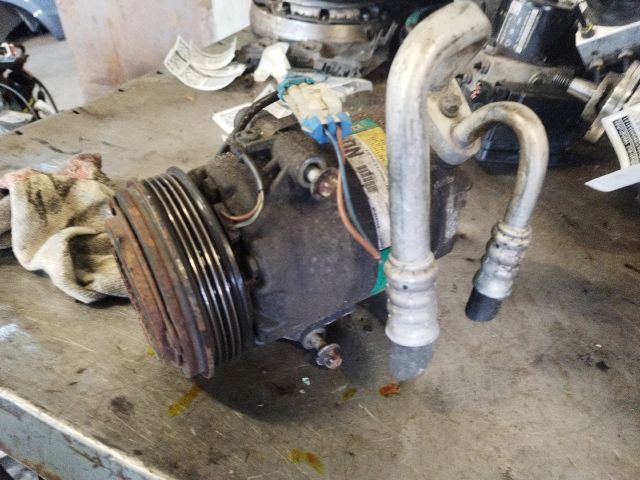 bontott OPEL CORSA C Klímakompresszor