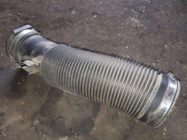 bontott OPEL CORSA C Légbeömlő Cső