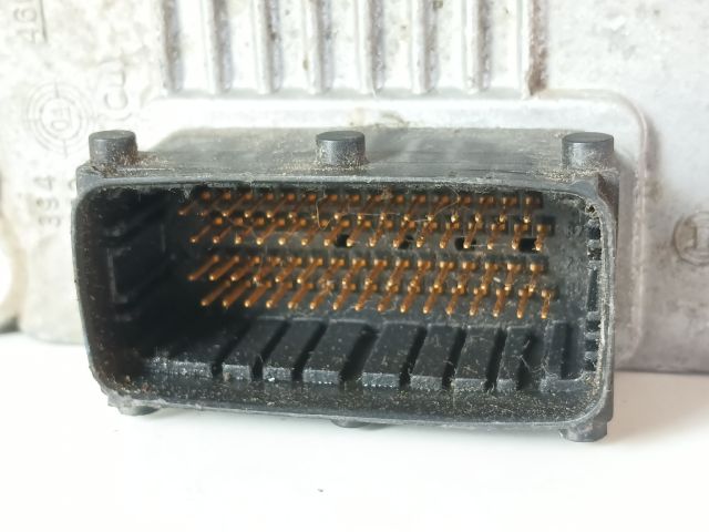 bontott OPEL CORSA C Motorvezérlő