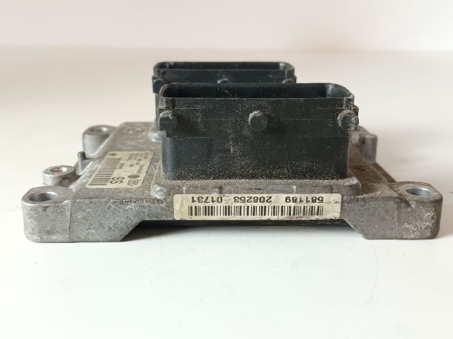 bontott OPEL CORSA C Motorvezérlő