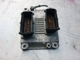 bontott OPEL CORSA C Motorvezérlő