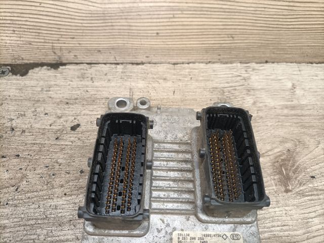 bontott OPEL CORSA C Motorvezérlő