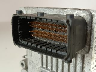 bontott OPEL CORSA C Motorvezérlő