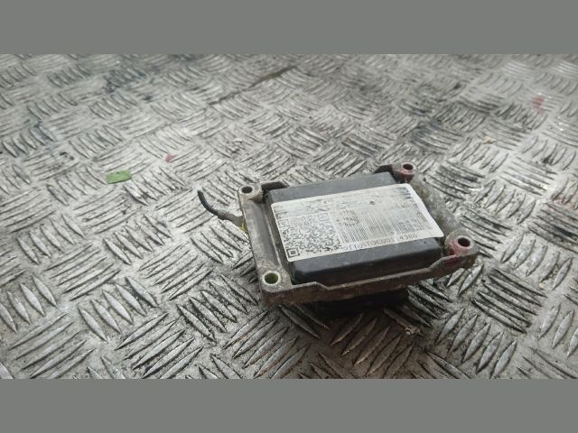 bontott OPEL CORSA C Motorvezérlő