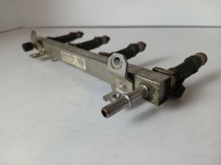 bontott OPEL CORSA C Porlasztó Sor / Híd