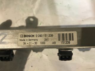 bontott OPEL CORSA C Porlasztó Sor / Híd