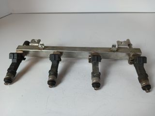 bontott OPEL CORSA C Porlasztó Sor / Híd