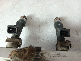 bontott OPEL CORSA C Porlasztó Sor / Híd