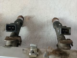 bontott OPEL CORSA C Porlasztó Sor / Híd