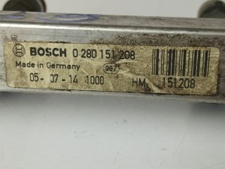 bontott OPEL CORSA C Porlasztó Sor / Híd