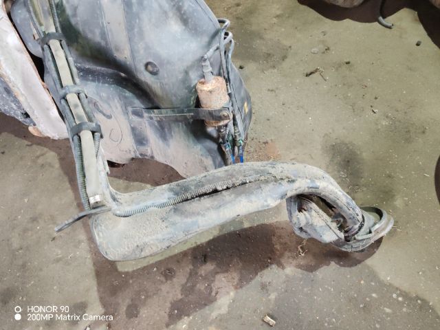 bontott OPEL CORSA C Tank